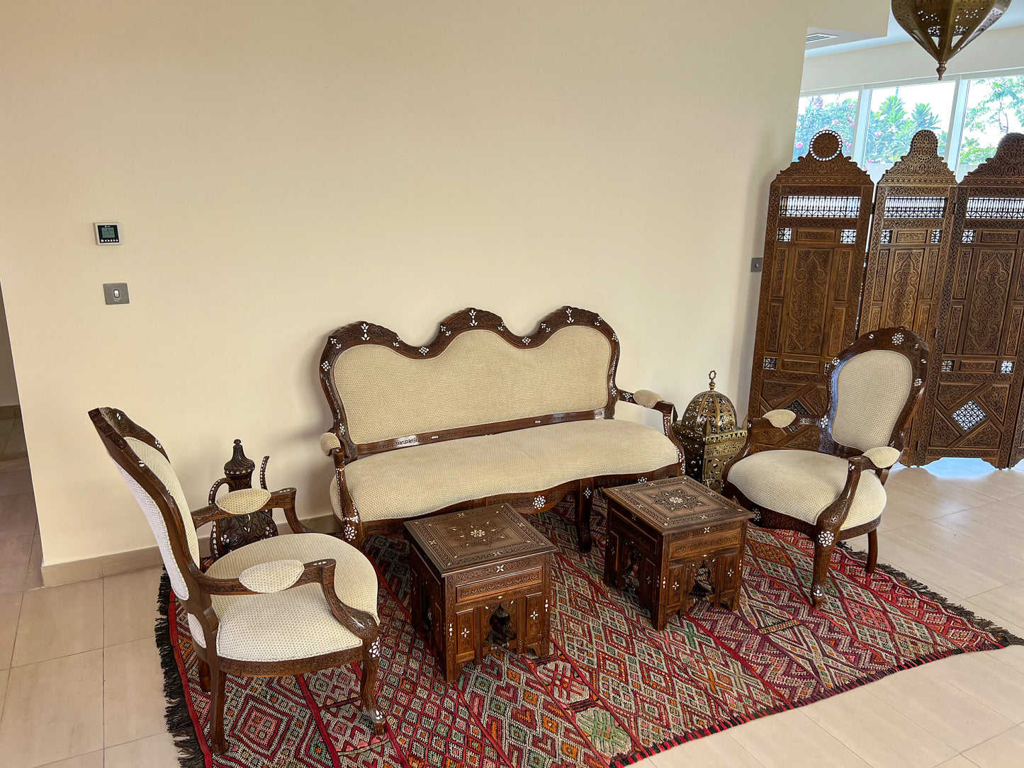 طقم أريكة 3 قطع من دمشق