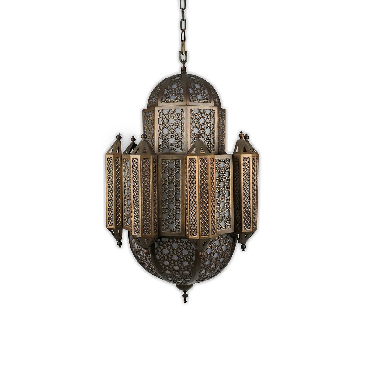 ثريا نحاسية عربية تقليدية: قطعة إضاءة فريدة من نوعها تضيف لمسة من الشرق الأوسط إلى منزلك