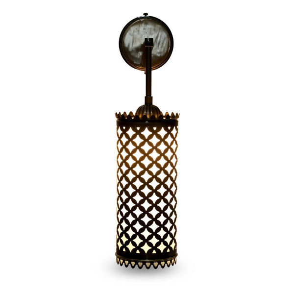 Vintage Arabian Wall Sconce Handmade from Brass with Open Cut Works in Seamless Quilt Star Pattern
