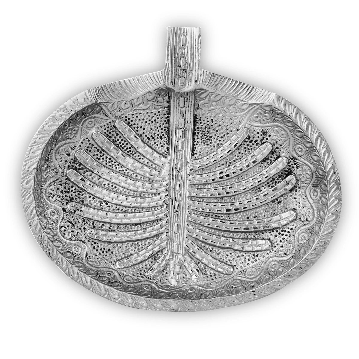 Total View of Palm Engraved Ashtray - Silver Variant